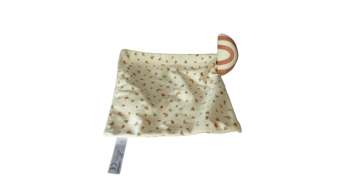 Peluche mouchoir arc en ciel crème motifs - Zeeman